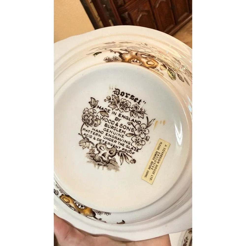 Vintage Wood and Sons‎ Dorset Casserole Dish With Lid England Floral